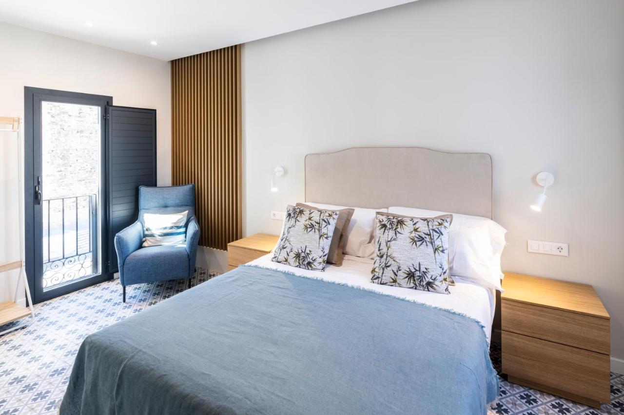Apartamentos El Patio Plaza Mayor Касерес Экстерьер фото
