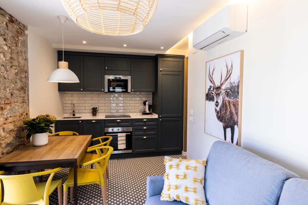 Apartamentos El Patio Plaza Mayor Касерес Экстерьер фото