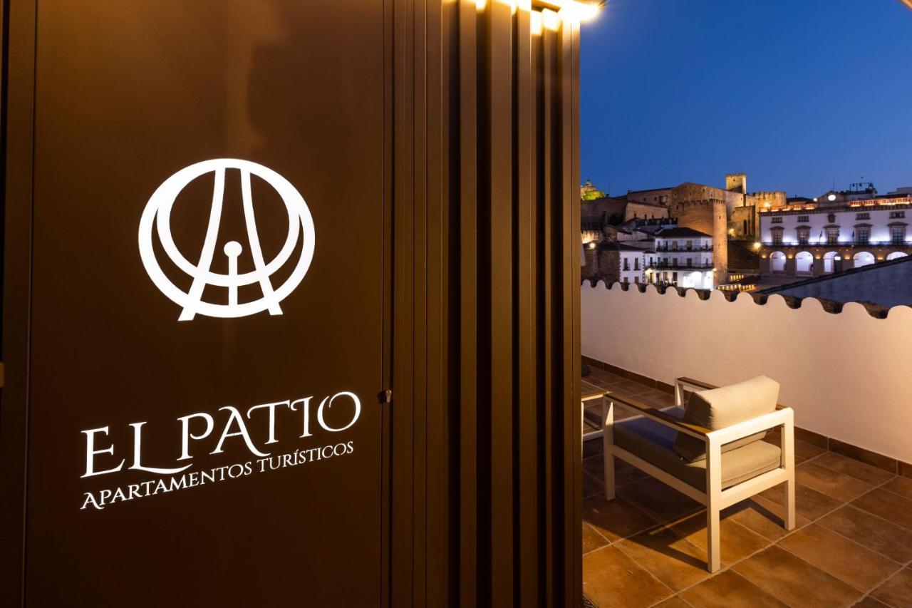 Apartamentos El Patio Plaza Mayor Касерес Экстерьер фото